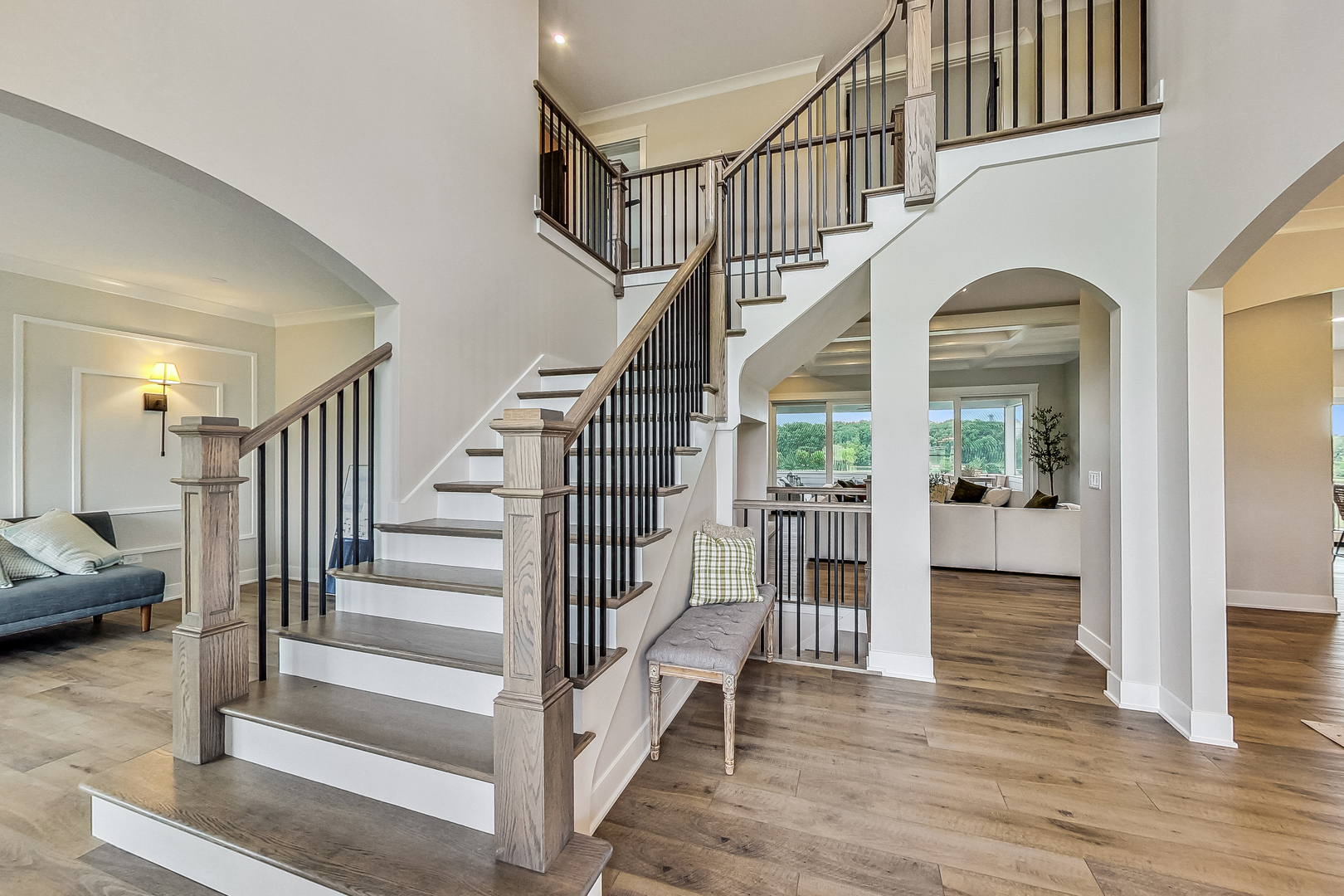 7437 Clubhouse Drive