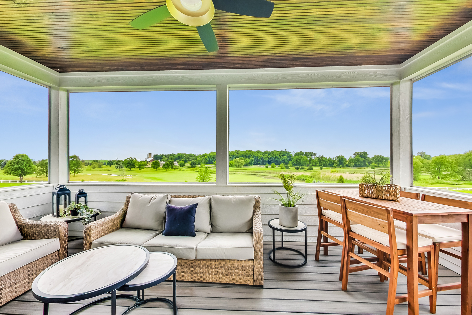 7437 Clubhouse Drive