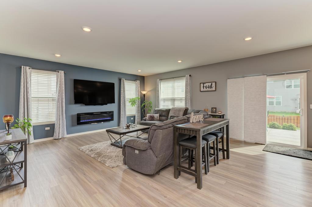 1302 Goldfield Lane