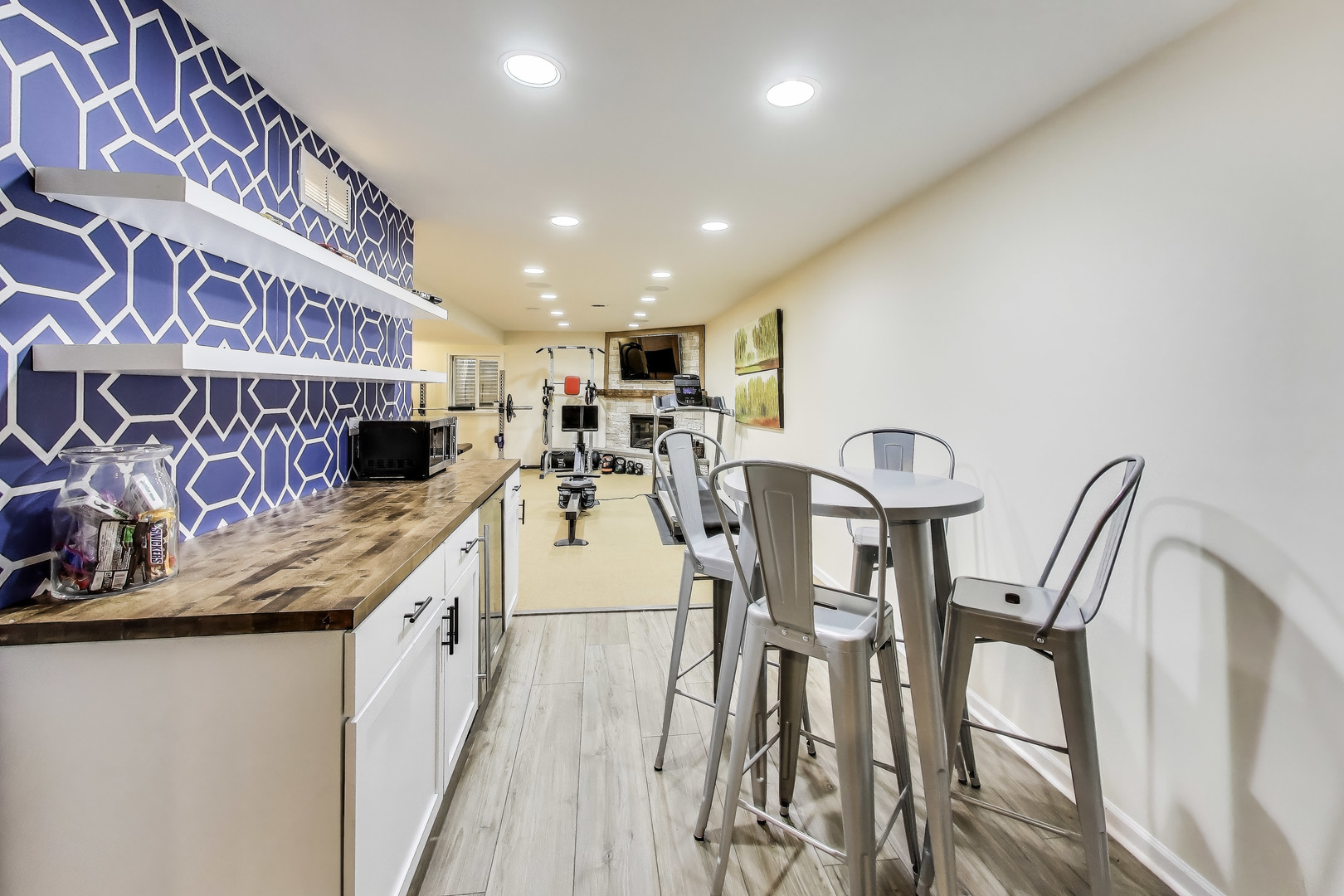 404 Bluegrass Lane