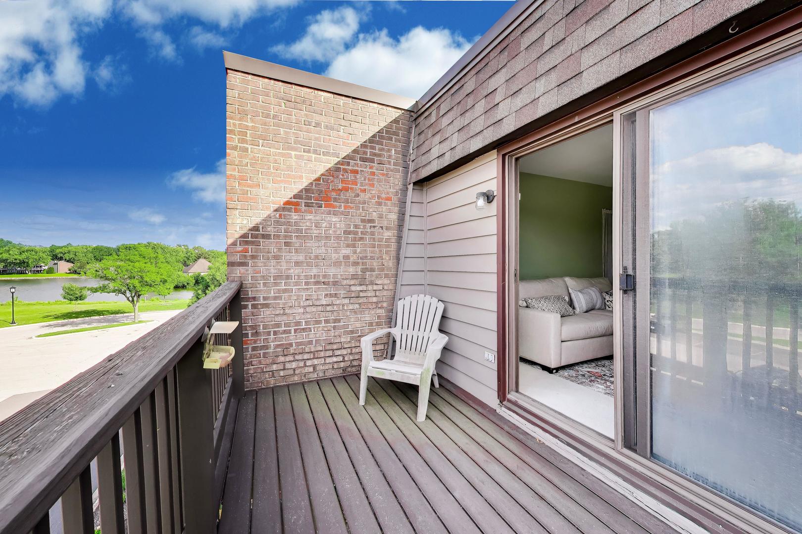 1440 Stonebridge Circle Unit: J12