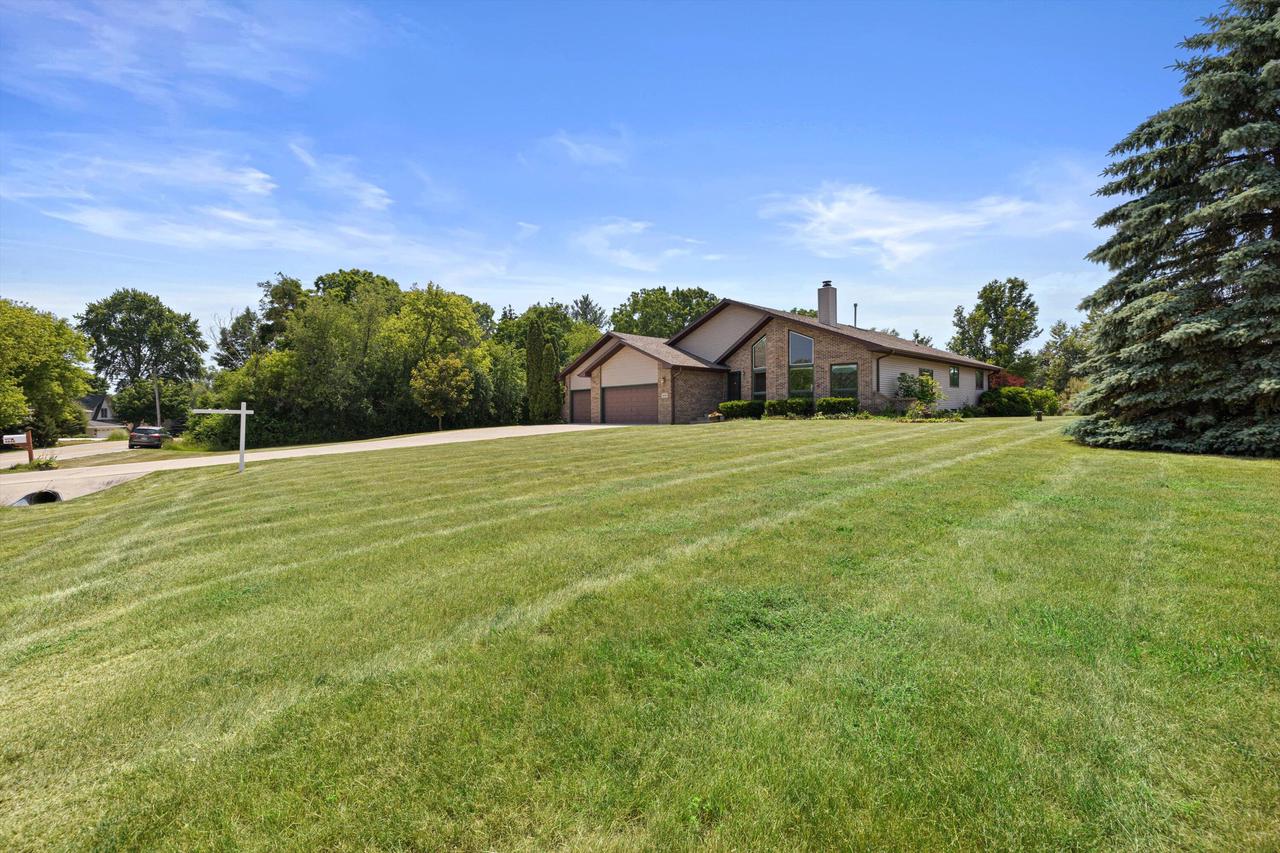 4848 Riverside ROAD