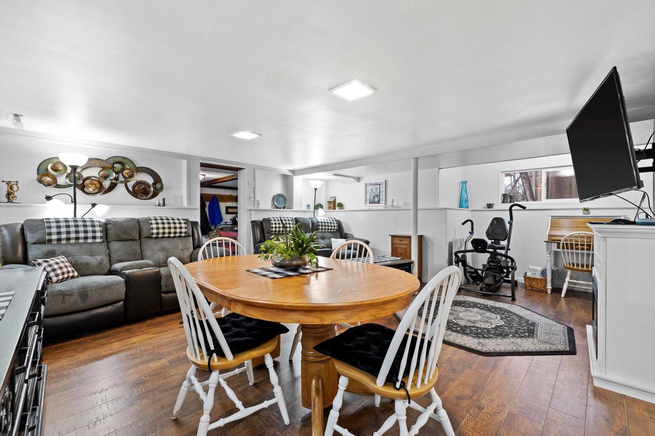 7810 Evergreen TERRACE