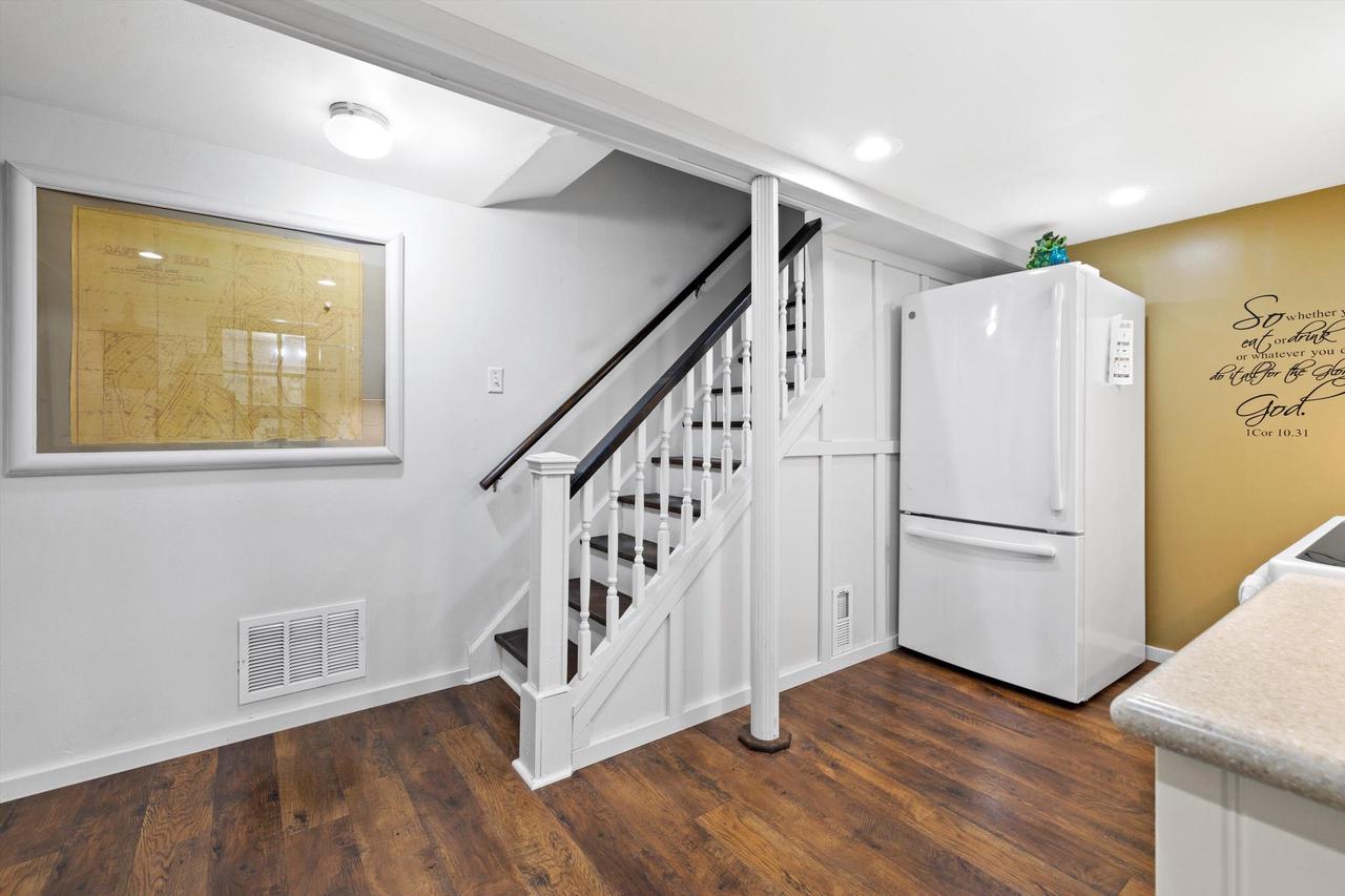 7810 Evergreen TERRACE