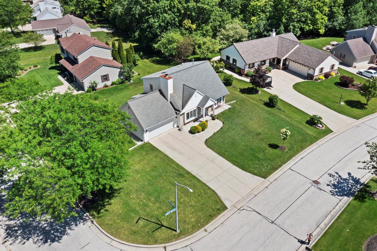 7424 South Hillendale DRIVE