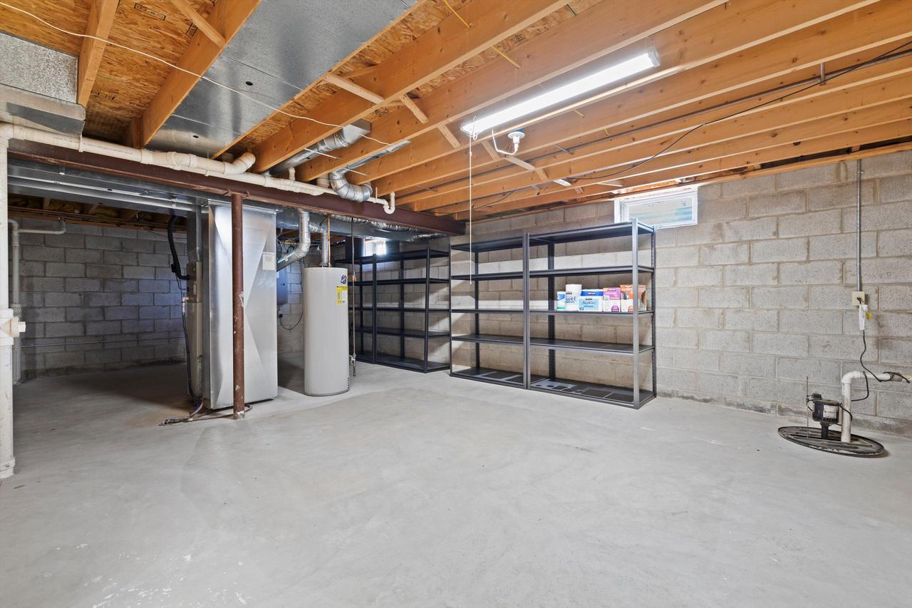 7424 South Hillendale DRIVE