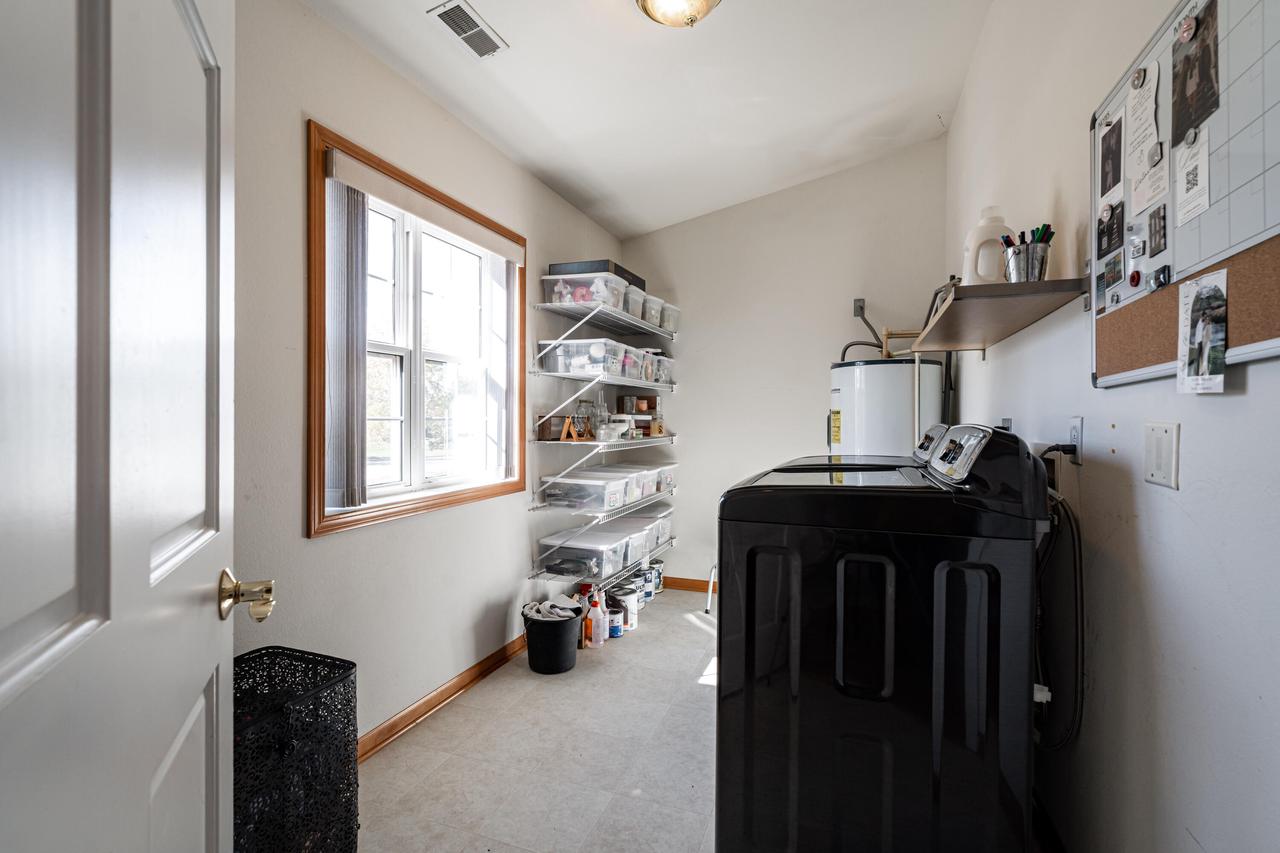 825 Stonefield DRIVE 106