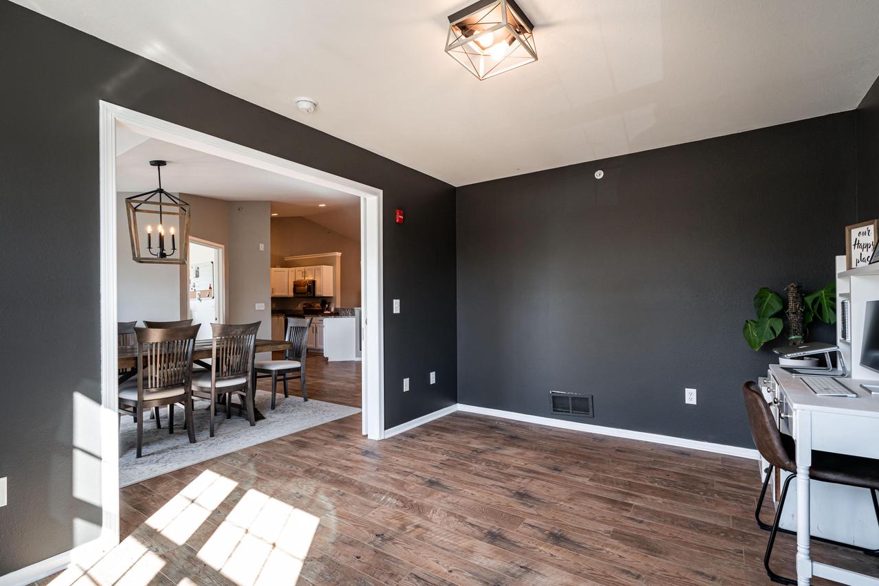 825 Stonefield DRIVE 106