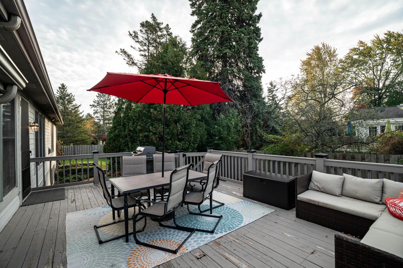 319 Jonathon DRIVE