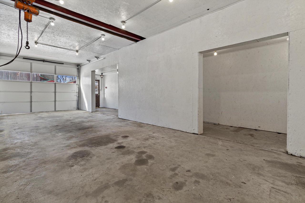 16103 38th STREET