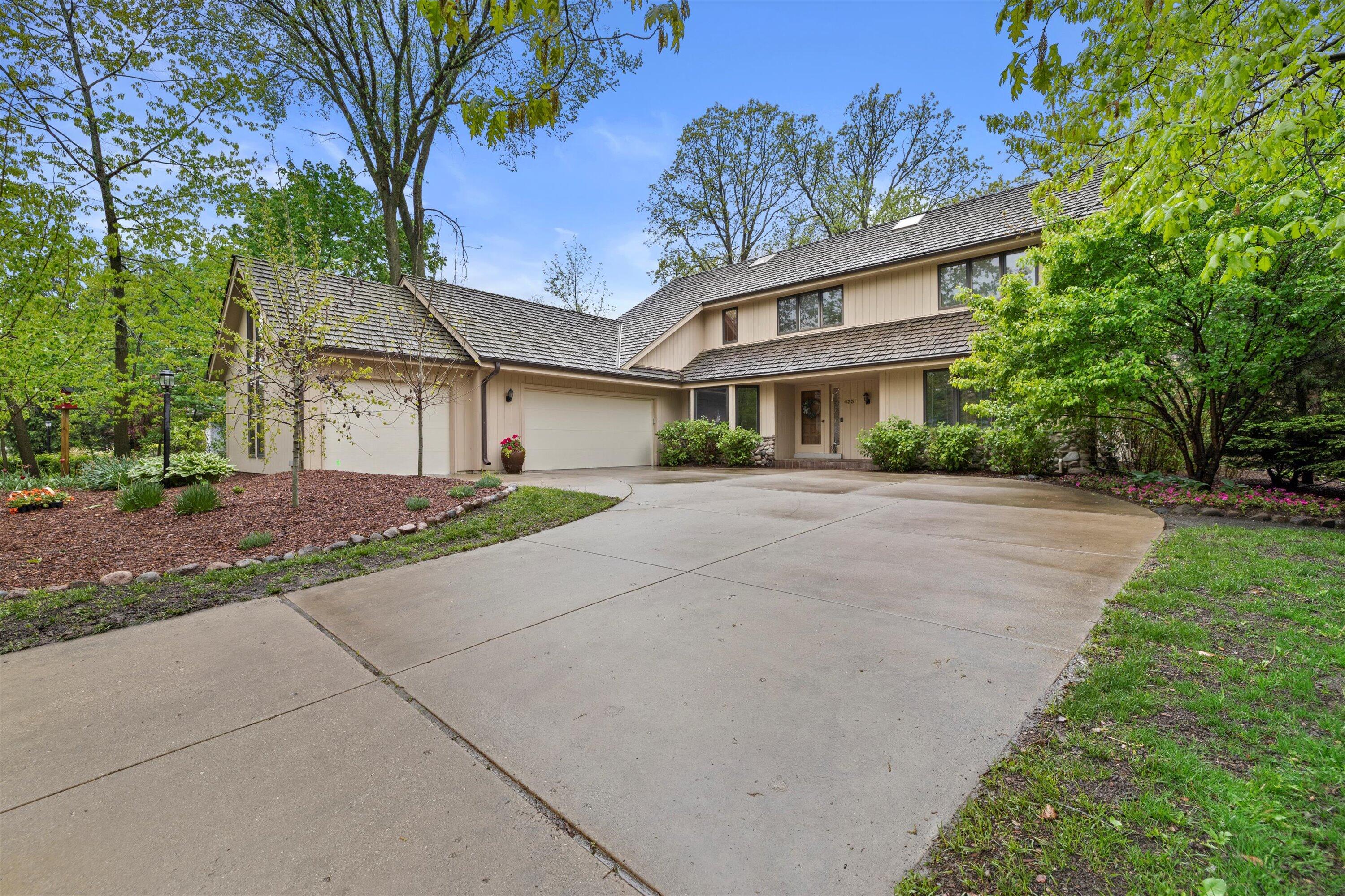 4330 Wilderness Dr