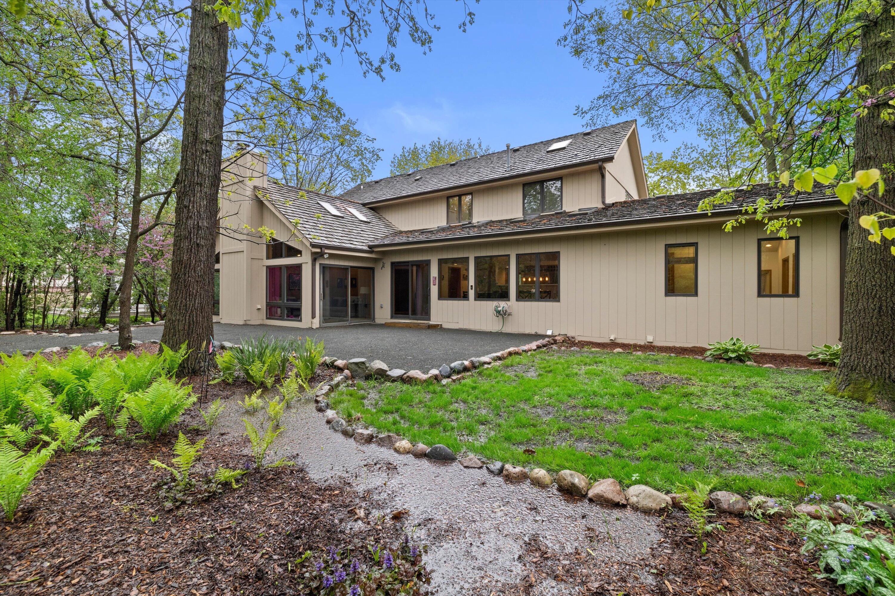 4330 Wilderness Dr