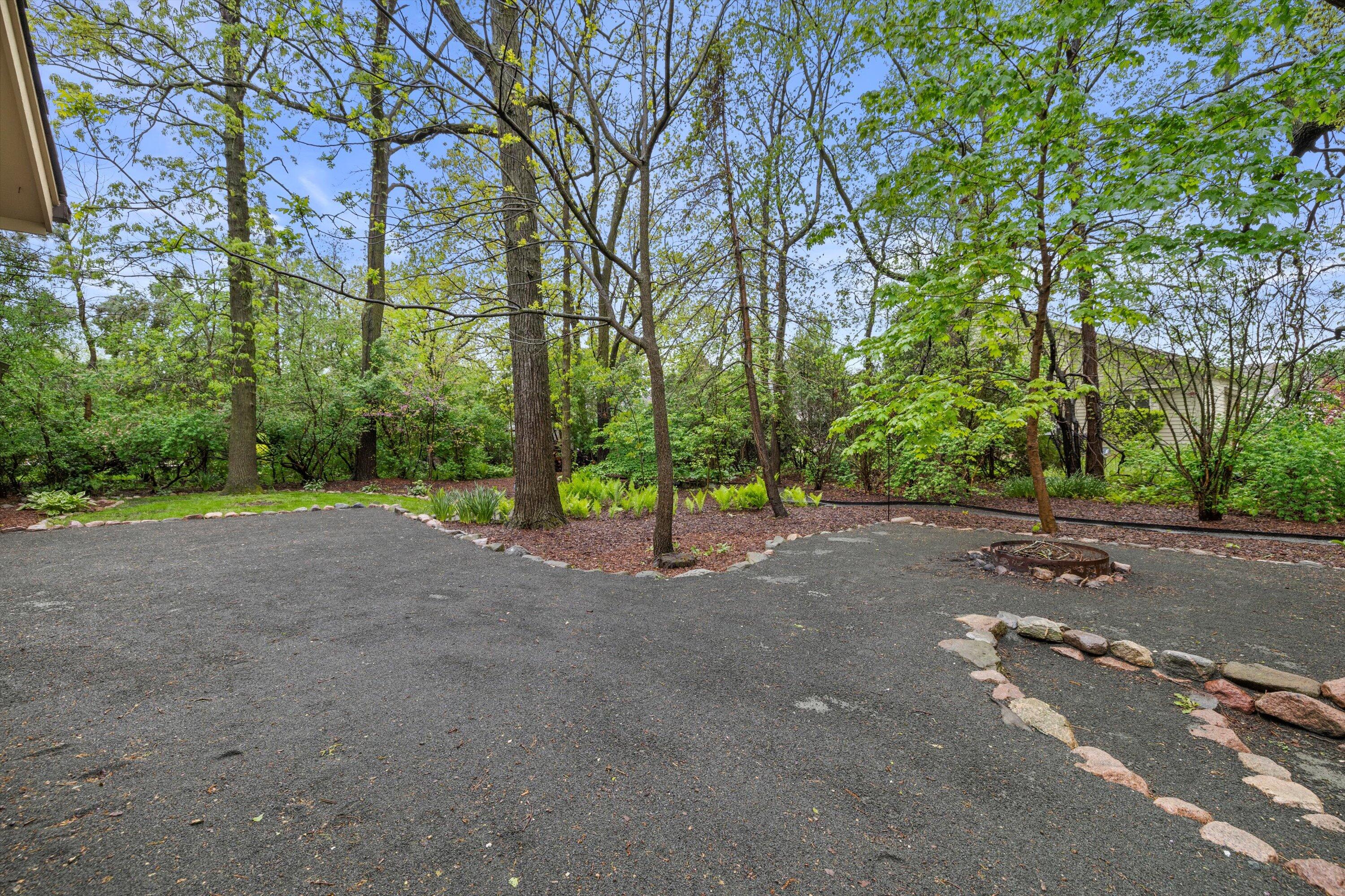 4330 Wilderness Dr