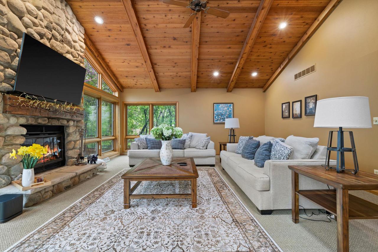 4330 Wilderness DRIVE