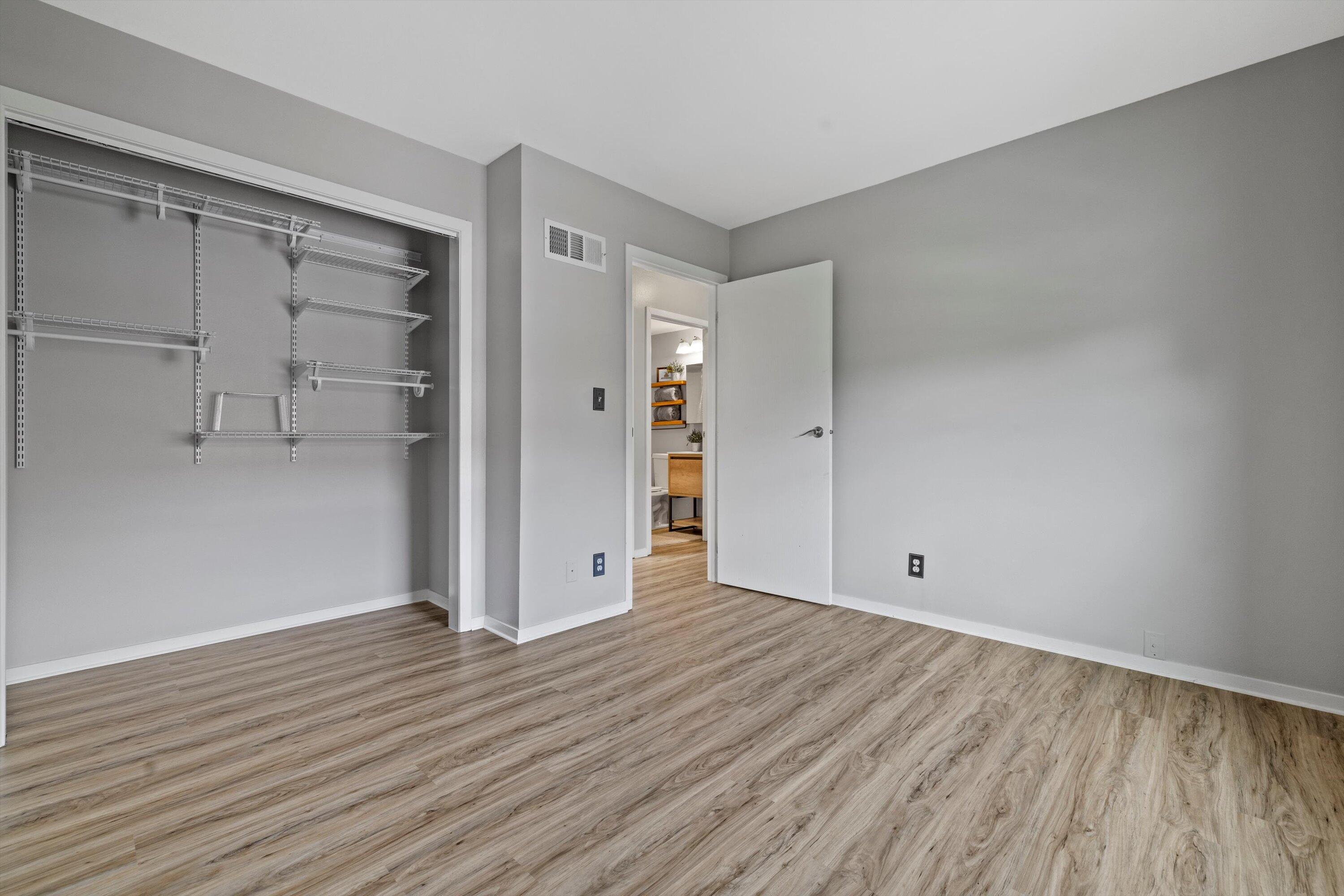 10230 W Parkedge Cir