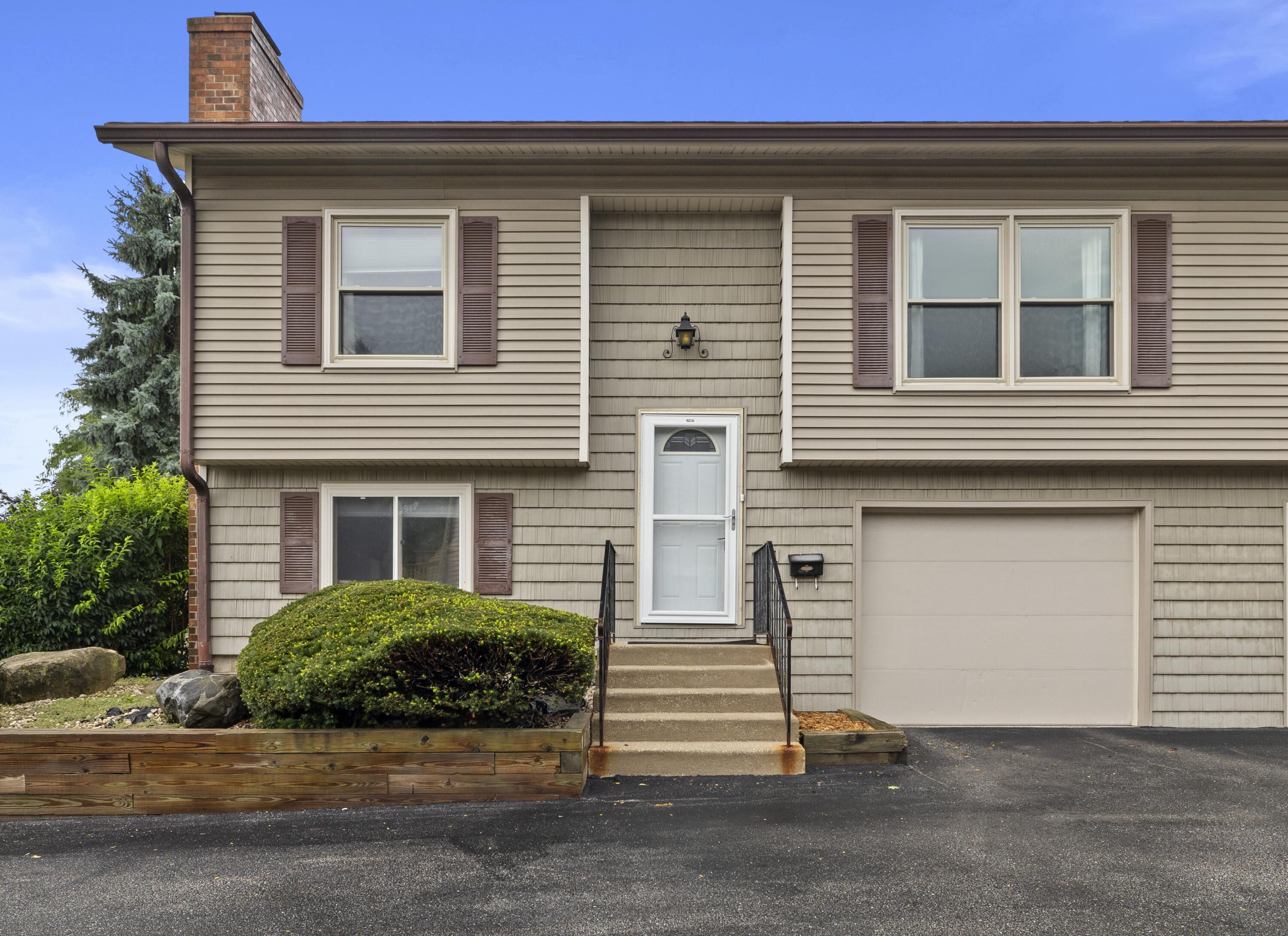 10230 W Parkedge Cir