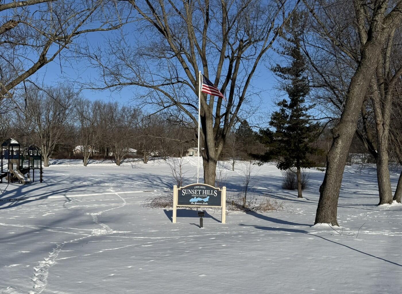 Lt 17 & 18 Forest Dr