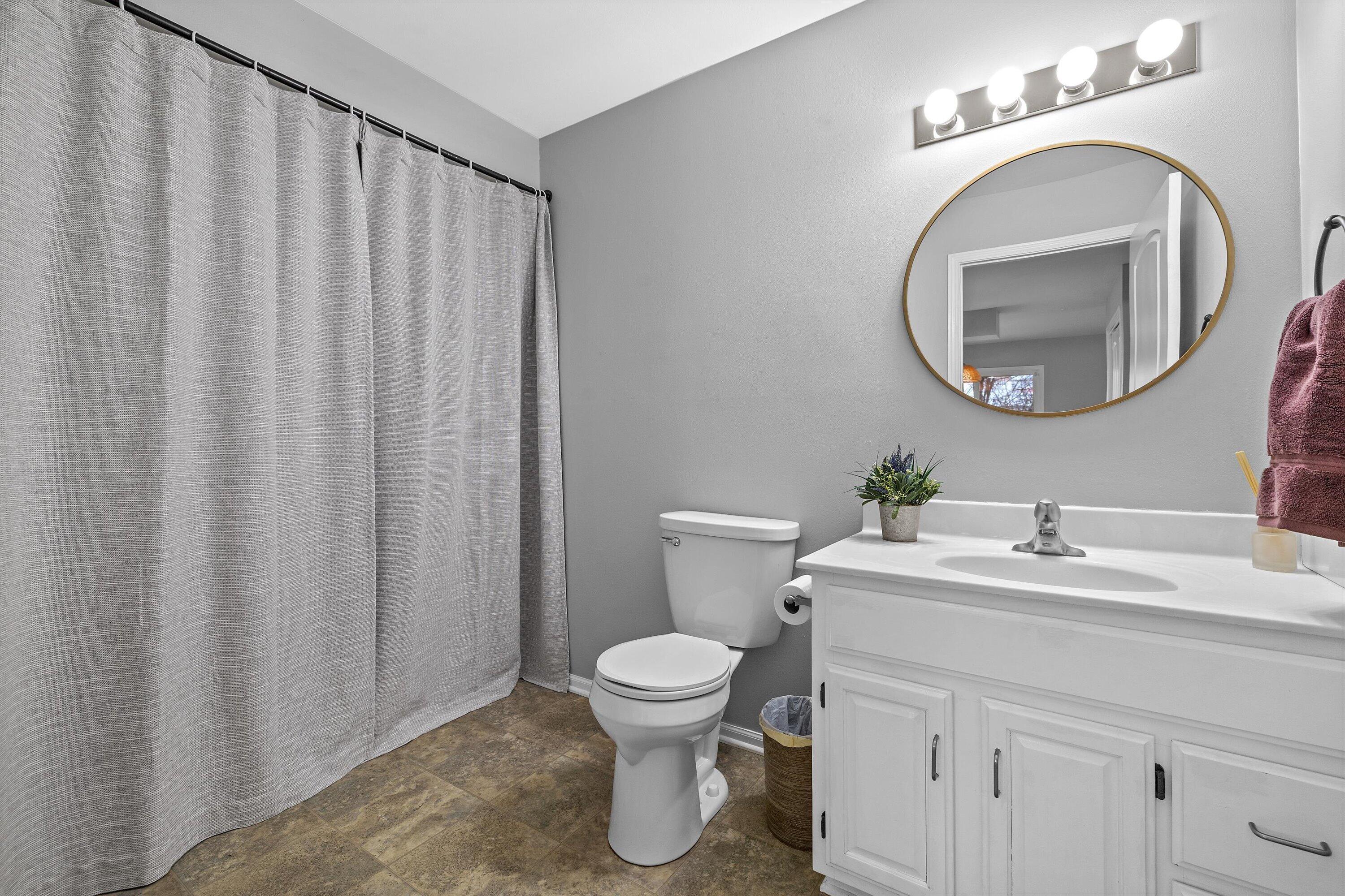 N34W23866 Grace Ave Unit: A