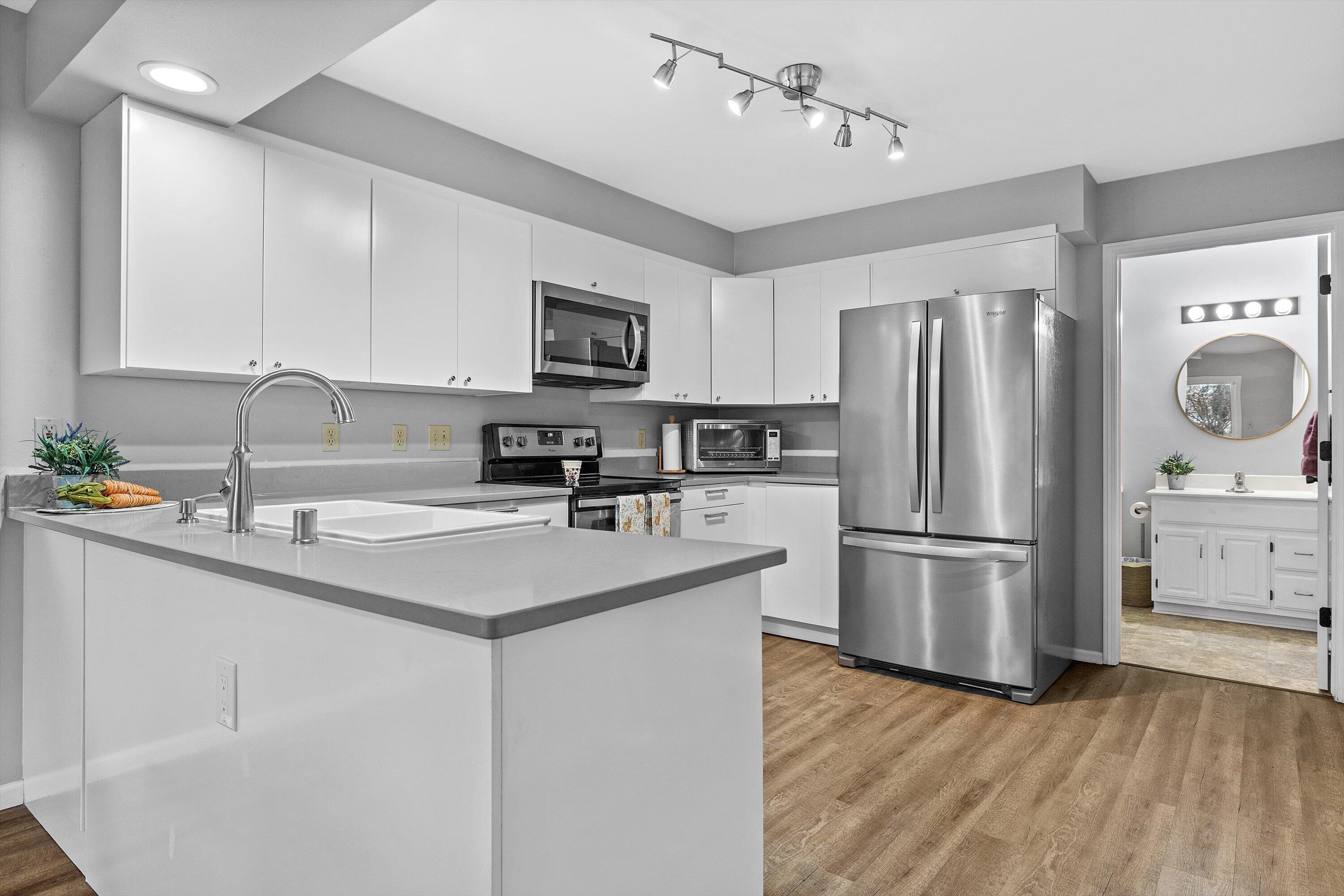 N34W23866 Grace Ave Unit: A