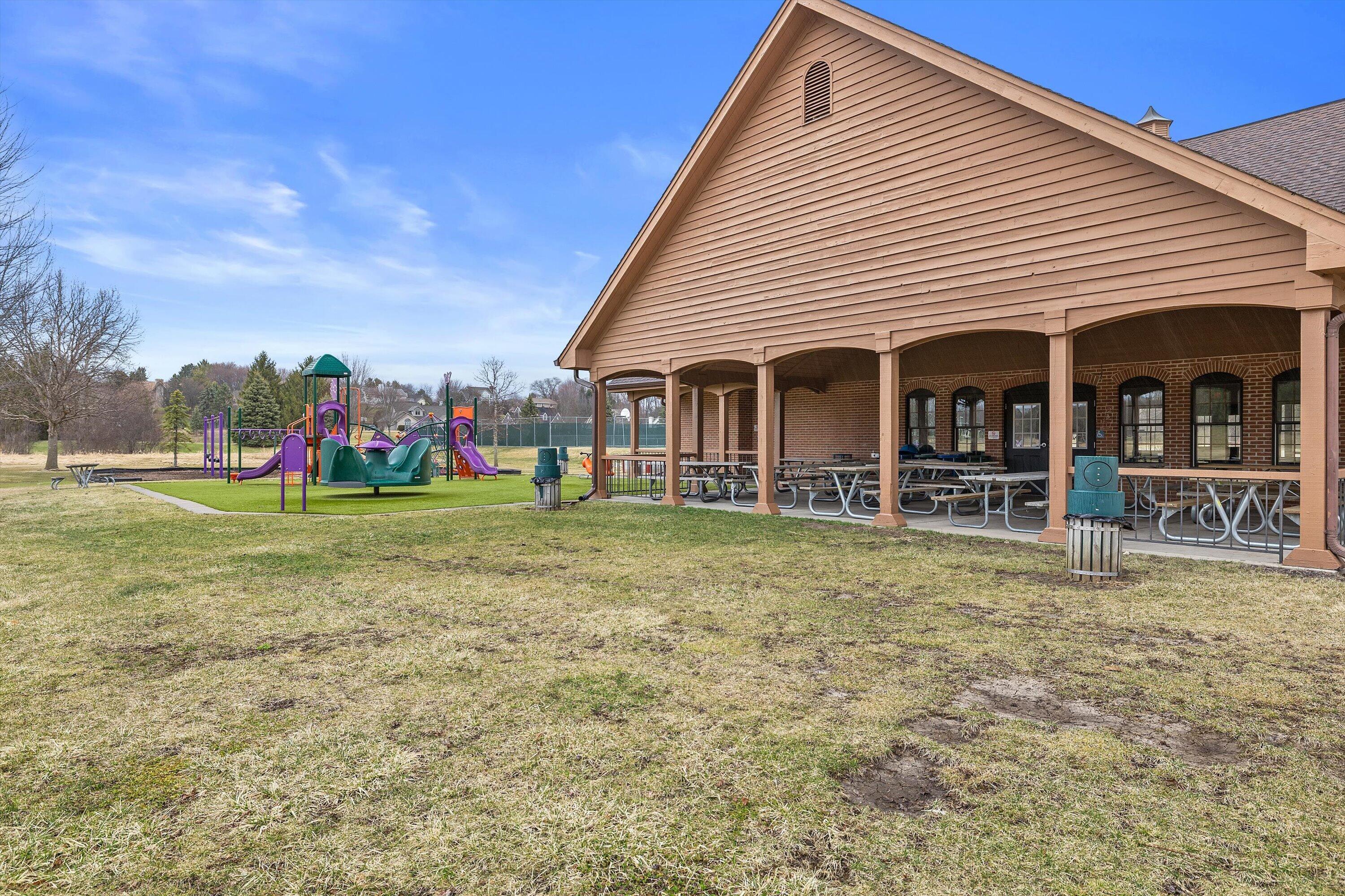 N34W23866 Grace Ave Unit: A