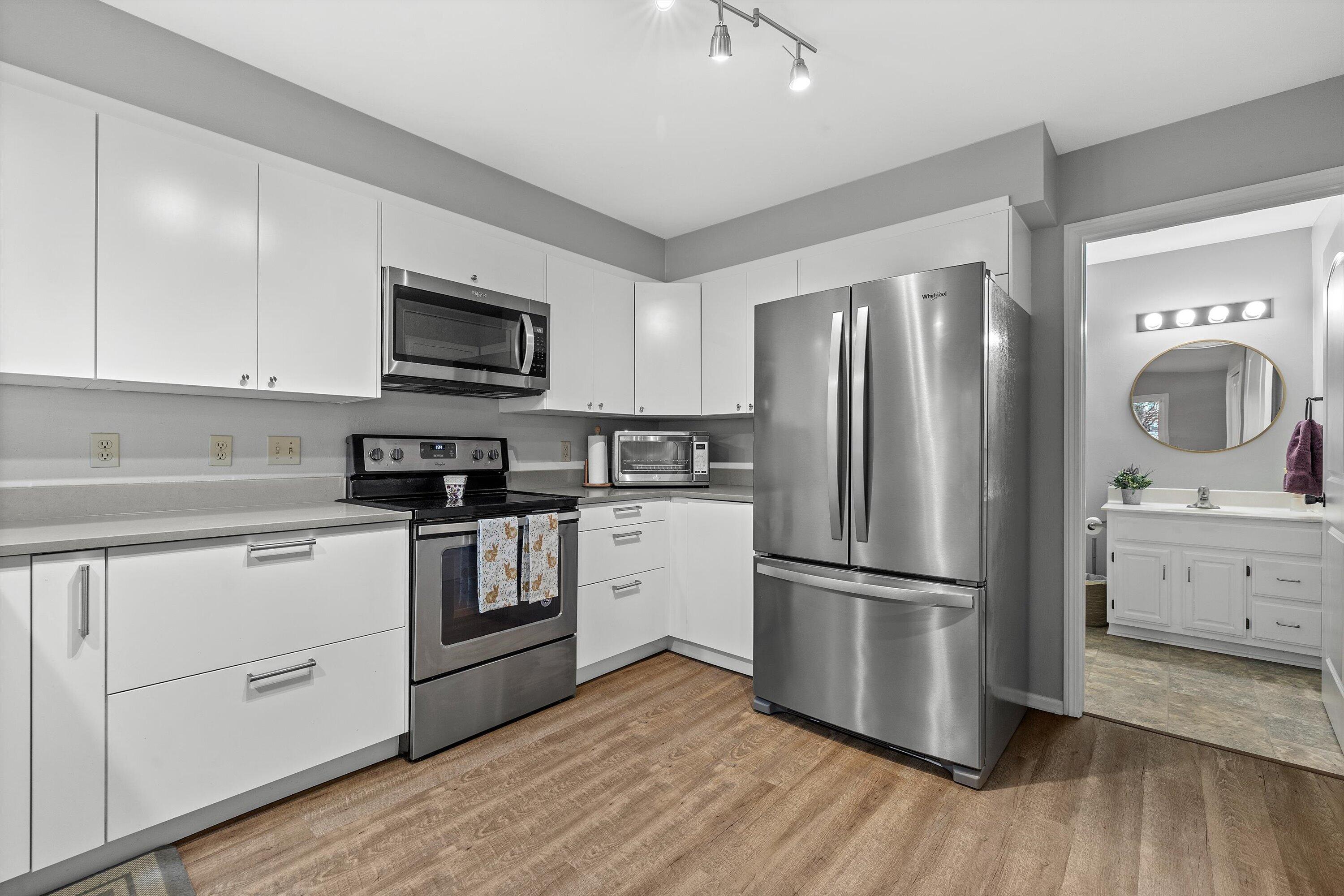 N34W23866 Grace Ave Unit: A