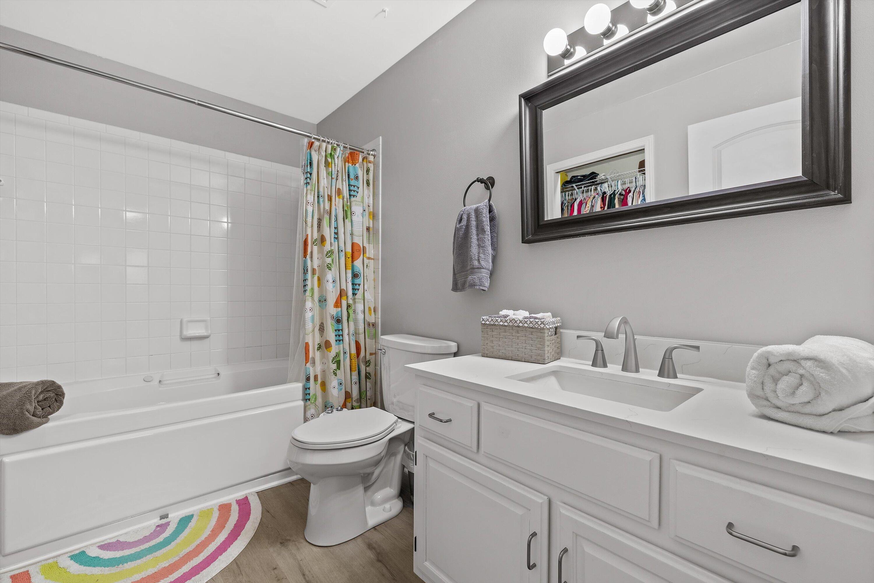 N34W23866 Grace Ave Unit: A