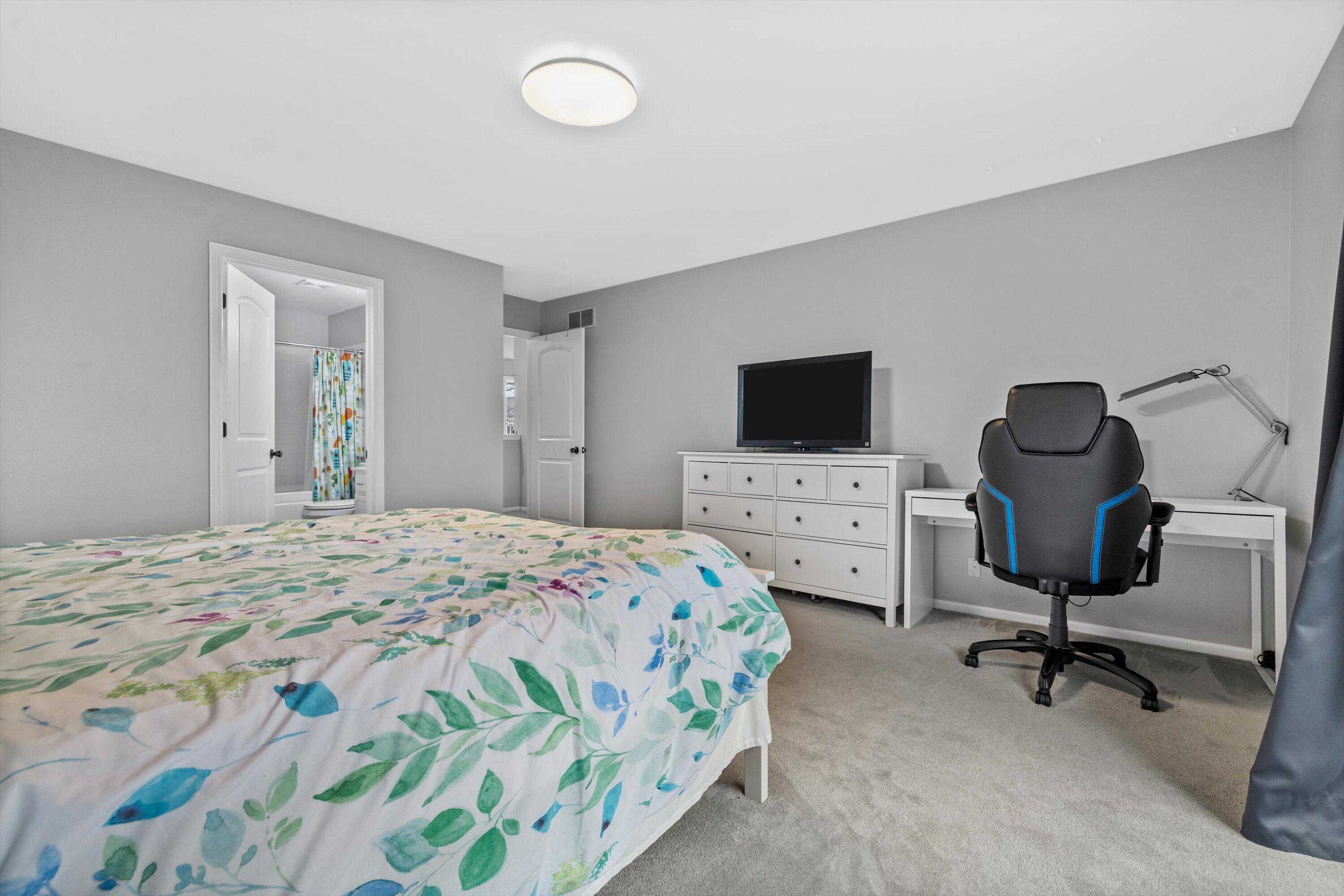 N34W23866 Grace Ave Unit: A