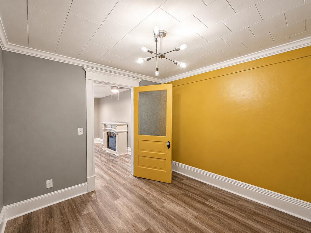 111 Court Street