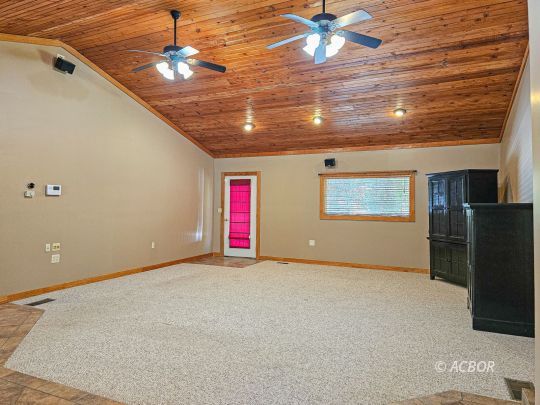 274 Neighborhood Rd