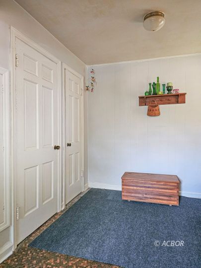 410 Hedgewood Dr.