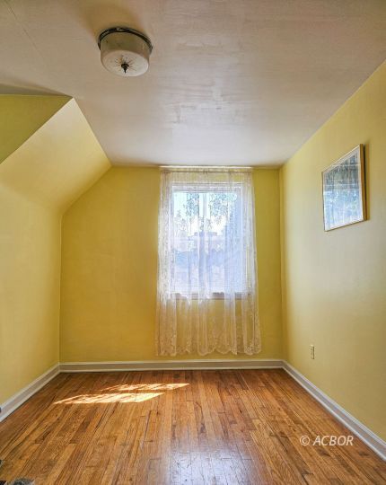 410 Hedgewood Dr.