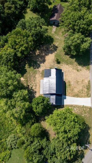 204 Sisson Road