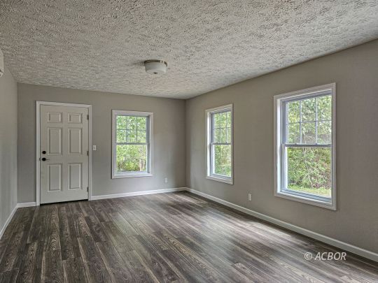 204 Sisson Road