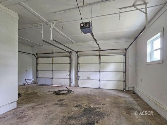 204 Sisson Road