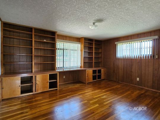 590 Jackson Pike