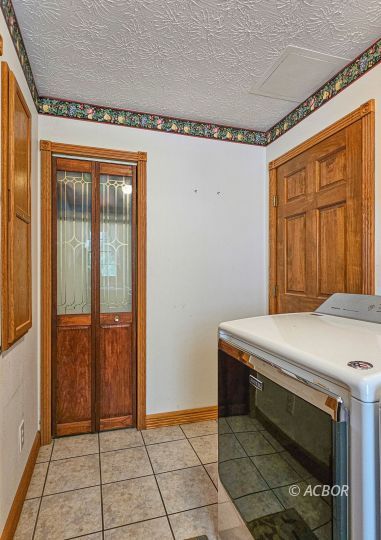 7064 State Route 327