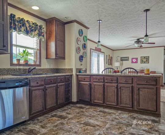 529 Arbuckle Rd