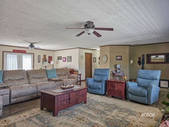 529 Arbuckle Rd
