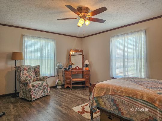 529 Arbuckle Rd