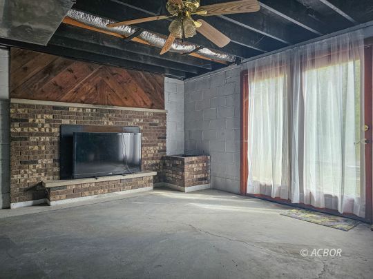 2235 Graham School Road