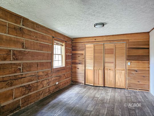 562 Gabriel Rd.