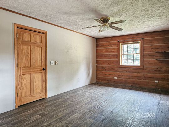 562 Gabriel Rd.