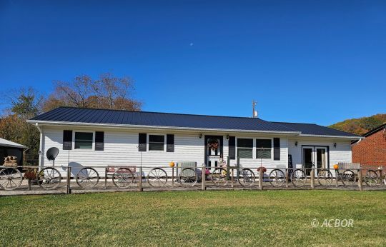 154 Lincoln Pike