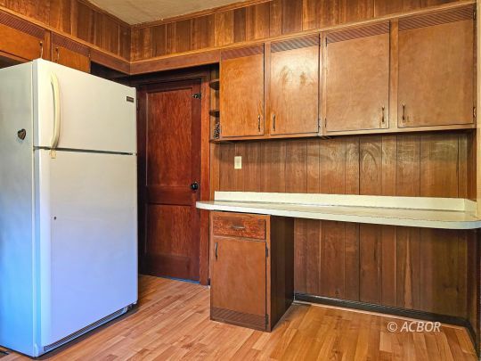 112 Burnett Extension