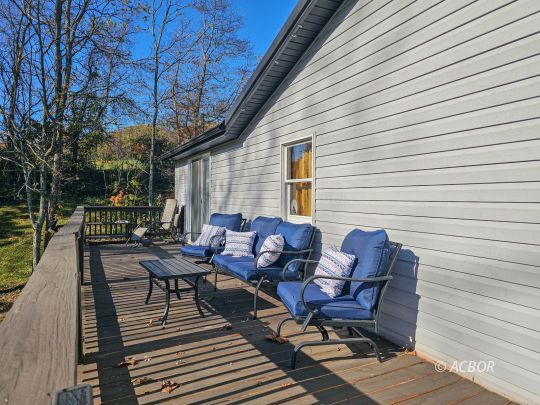 3206 Georges Creek Rd.