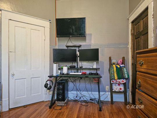 930 Second Ave