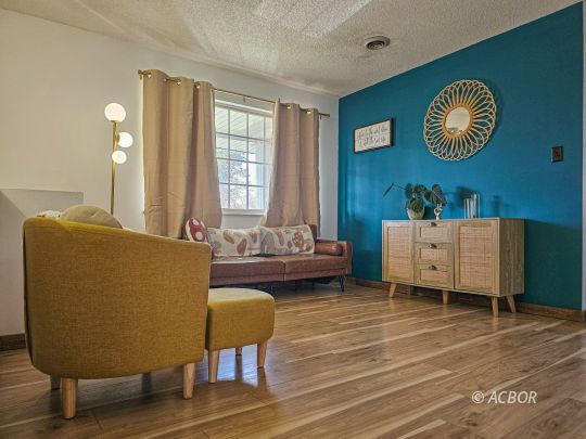 1294 Kemper Hollow