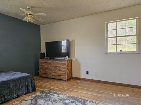 1294 Kemper Hollow