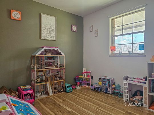 1294 Kemper Hollow
