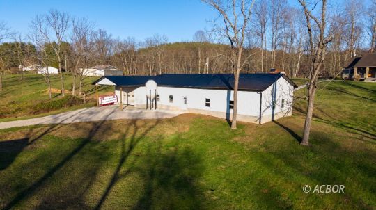 34170 Martindill Rd.